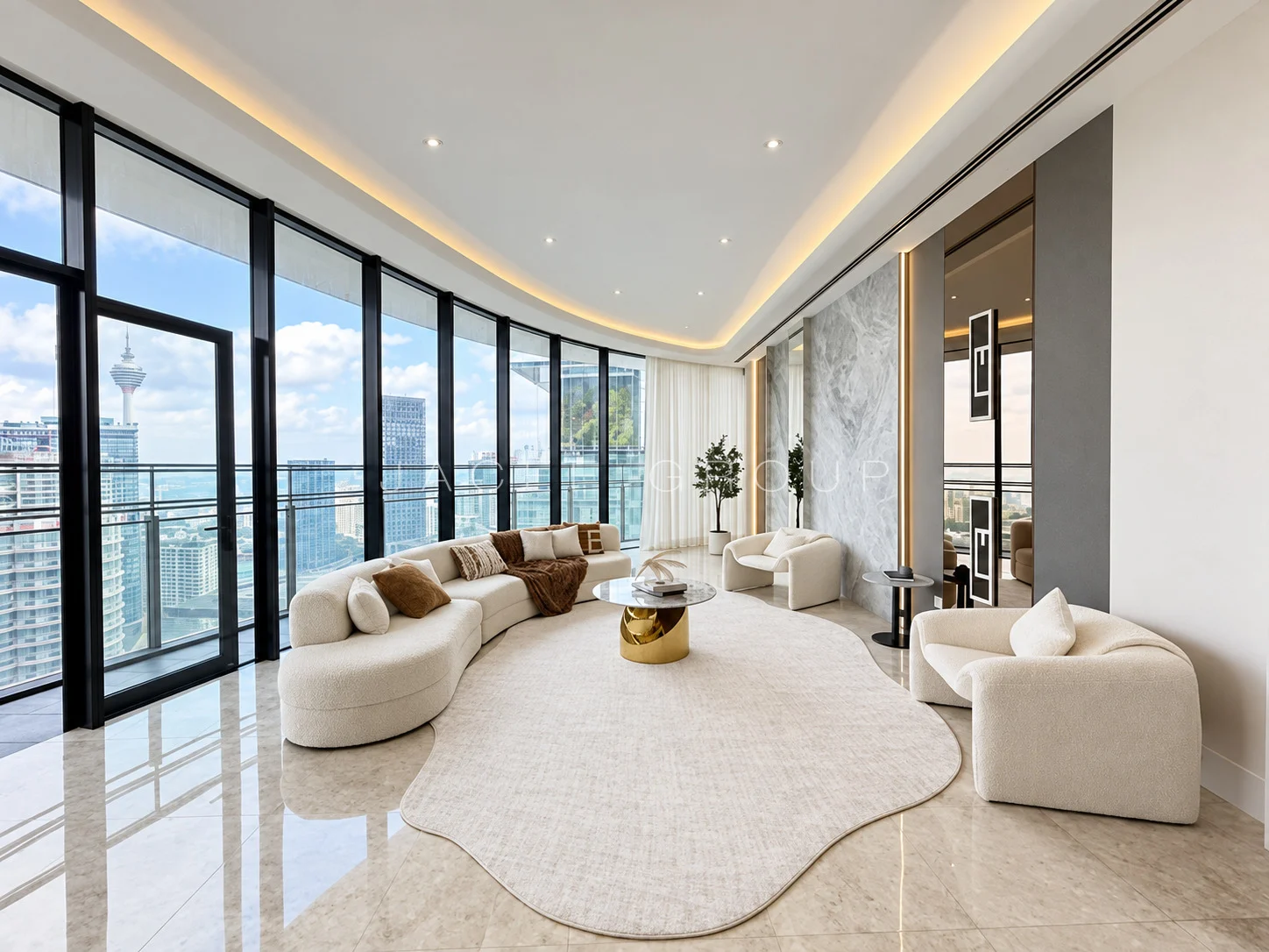 K Residence KLCC｜宽敞客餐厅与城市景观：客厅大窗景观
