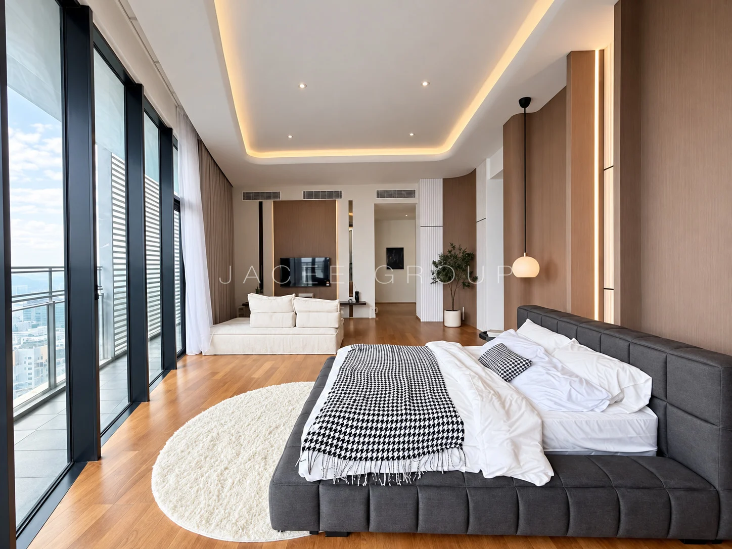 K Residence KLCC｜宽敞客餐厅与城市景观：主卧侧面